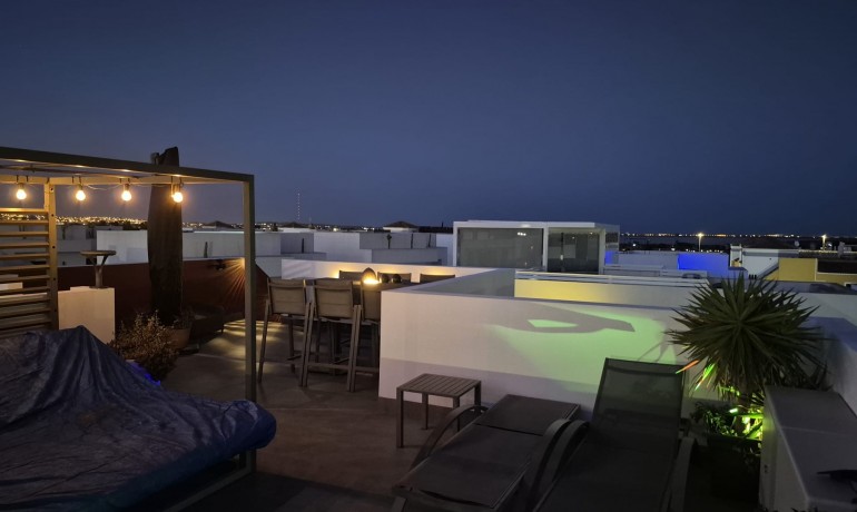 Herverkoop - Villa -
Los Montesinos* - La Herrada