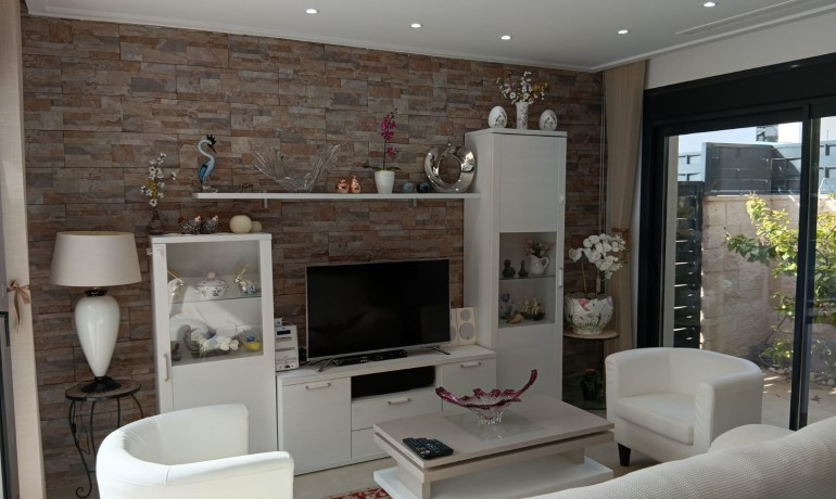 Herverkoop - Villa -
Benijofar - Benijofar - Village