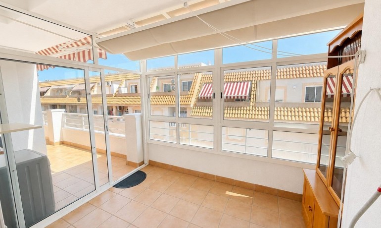 Herverkoop - Appartement / Flat -
Torrevieja* - Estacion de autobuses