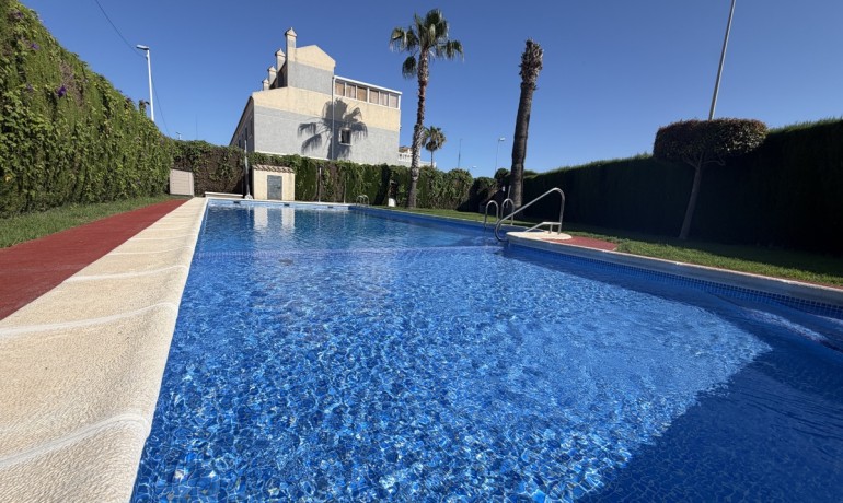 Revente - Maison -
Playa Flamenca