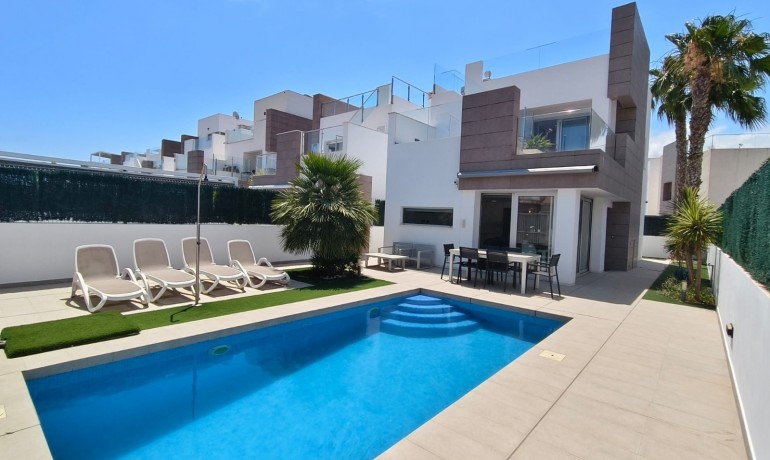Revente - Villa -
Guardamar del Segura* - El Raso