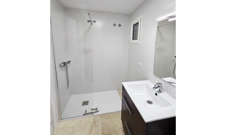 Revente - Appartement / Flat -
Orihuela Costa - Campoamor