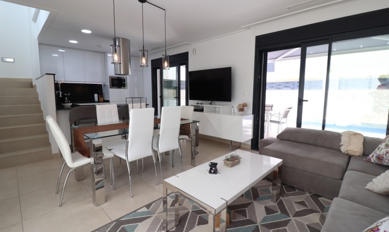 Herverkoop - Villa -
Benijofar - Benijofar - Village