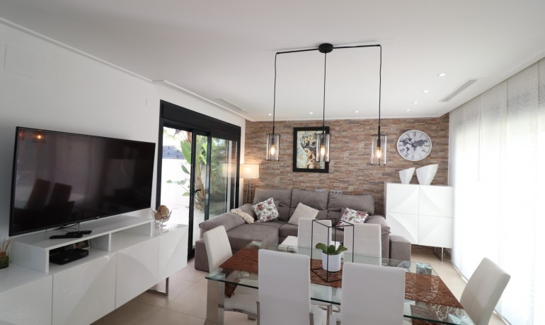 Herverkoop - Villa -
Benijofar - Benijofar - Village