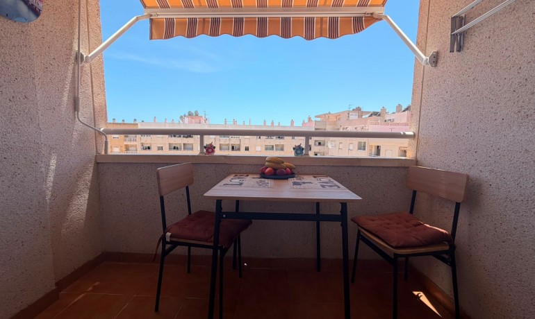 Herverkoop - Appartement / Flat -
Torrevieja Centro - Torrevieja