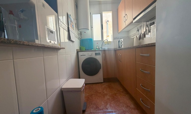 Herverkoop - Appartement / Flat -
Torrevieja Centro - Torrevieja