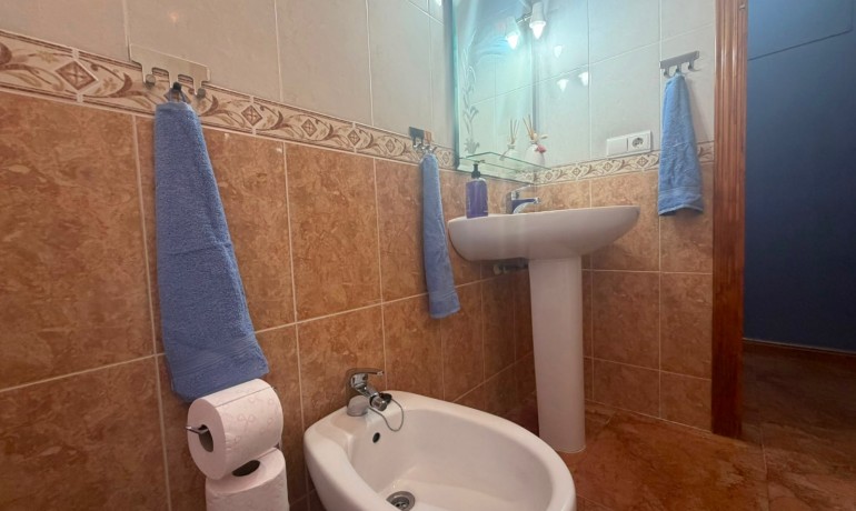 Herverkoop - Appartement / Flat -
Torrevieja Centro - Torrevieja