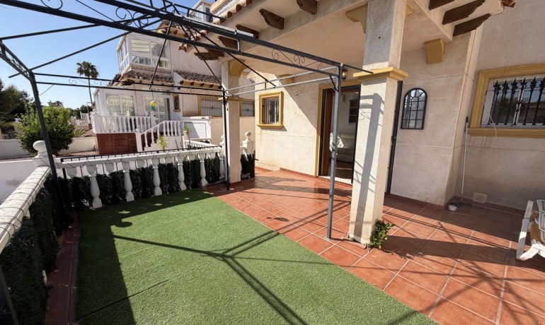 Revente - Maison -
Orihuela Costa - Playa Flamenca