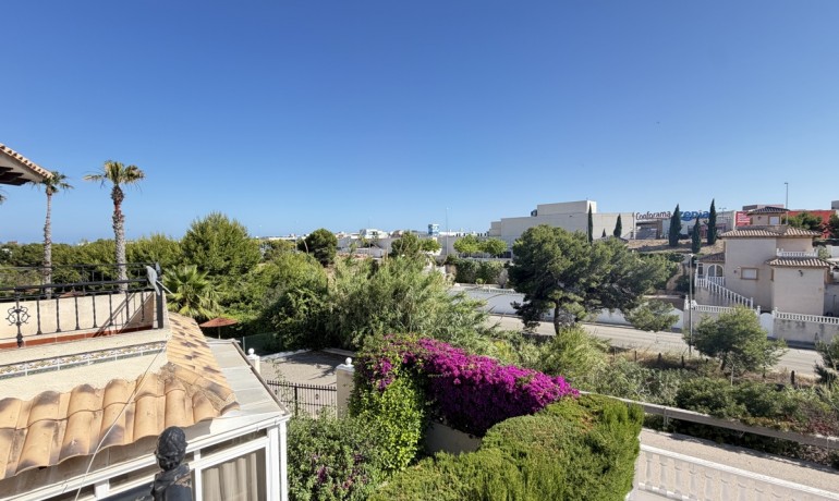 Revente - Maison -
Orihuela Costa - Playa Flamenca