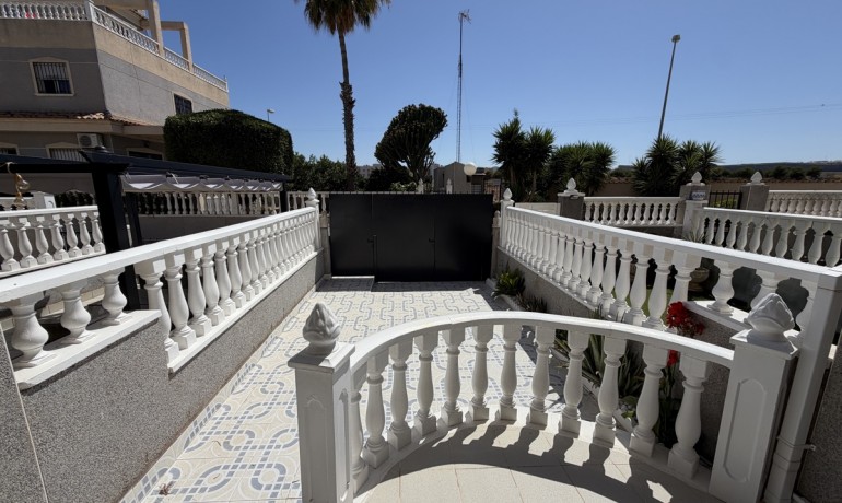 Revente - Maison -
Orihuela Costa - Playa Flamenca