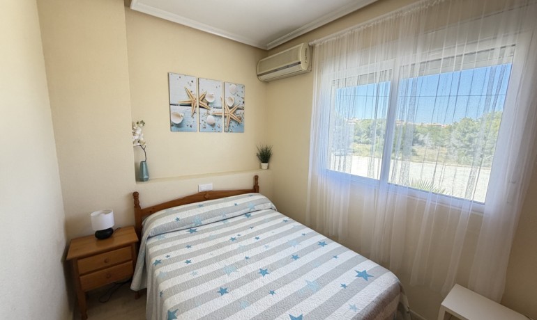 Revente - Maison -
Orihuela Costa - Playa Flamenca