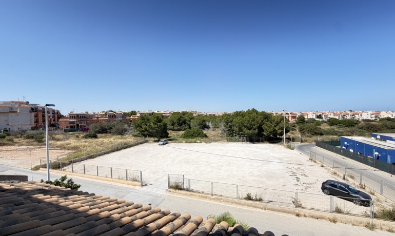 Revente - Maison -
Orihuela Costa - Playa Flamenca