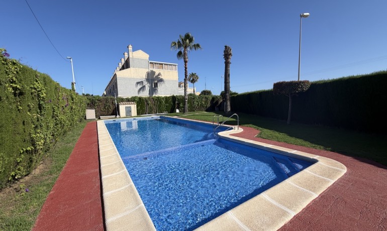 Revente - Maison -
Orihuela Costa - Playa Flamenca