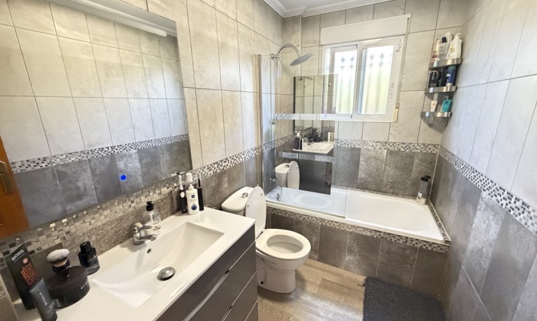 Venta - Villa -
Orihuela Costa - Villamartin