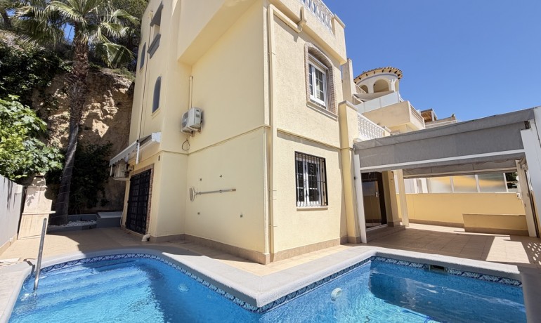 Herverkoop - Villa -
Orihuela Costa - Las Ramblas