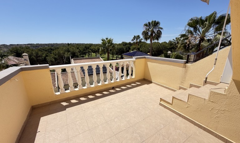 Herverkoop - Villa -
Orihuela Costa - Las Ramblas
