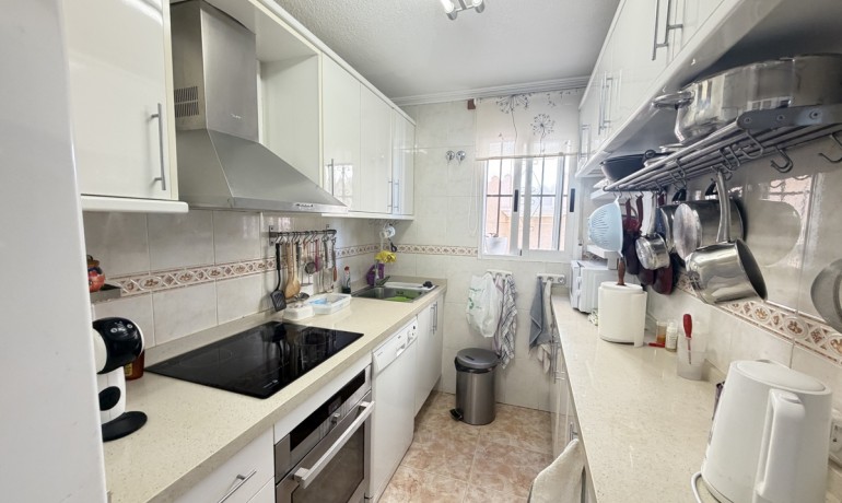 Revente - Appartement / Flat -
Orihuela Costa - La Zenia