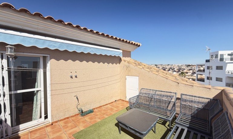 Revente - Appartement / Flat -
Orihuela Costa - La Zenia