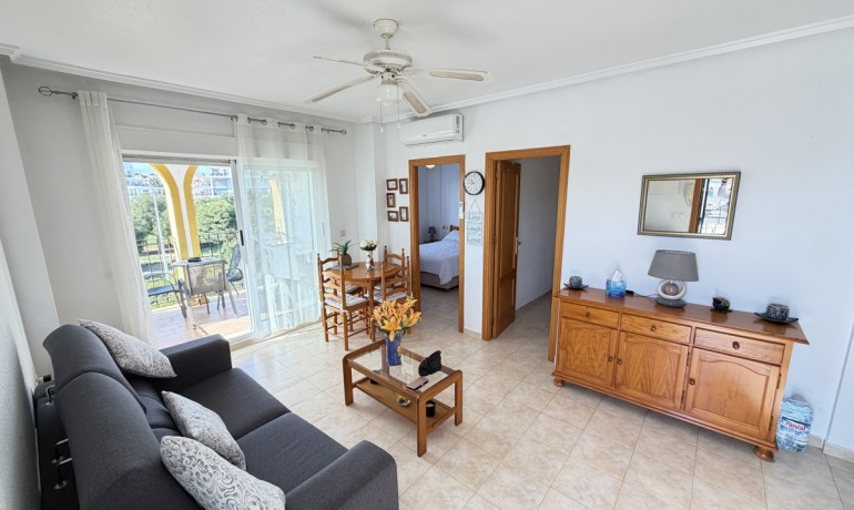 Revente - Appartement / Flat -
Orihuela Costa - La Zenia