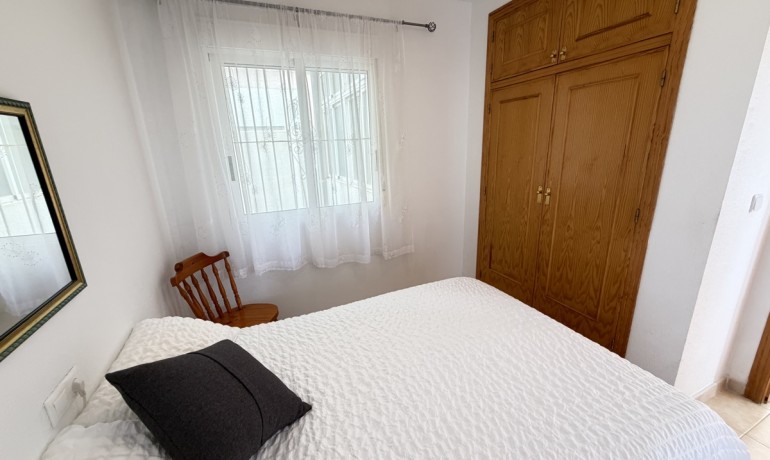 Revente - Appartement / Flat -
Orihuela Costa - La Zenia