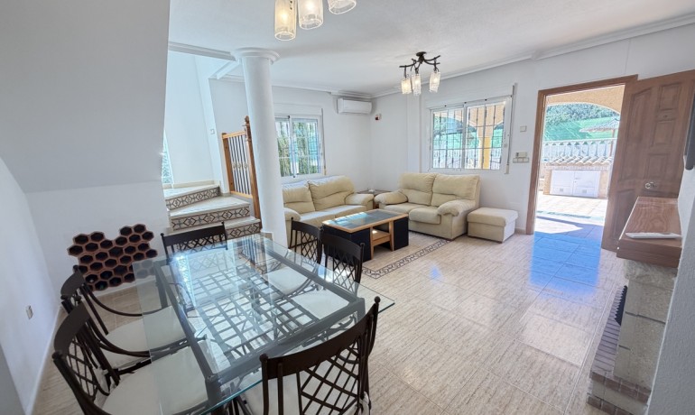 Venta - Villa -
Orihuela Costa - Villamartin