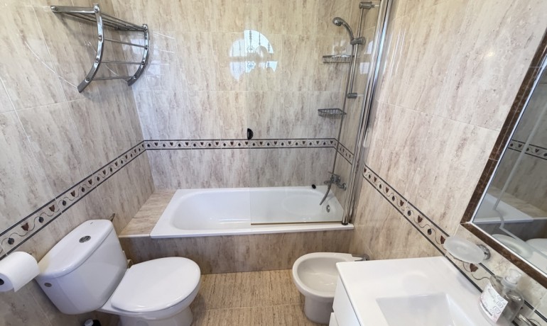 Venta - Villa -
Orihuela Costa - Villamartin
