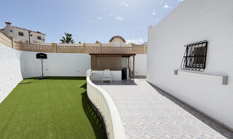 Revente - Appartement / Flat -
Orihuela Costa - Villamartin