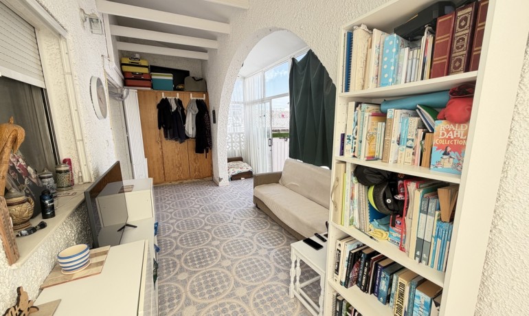 Revente - Appartement / Flat -
Orihuela Costa - Villamartin