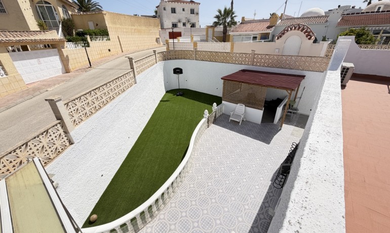 Revente - Appartement / Flat -
Orihuela Costa - Villamartin