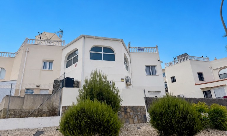 Herverkoop - Appartement / Flat -
San Miguel de Salinas - La Cañada - Los Alcores