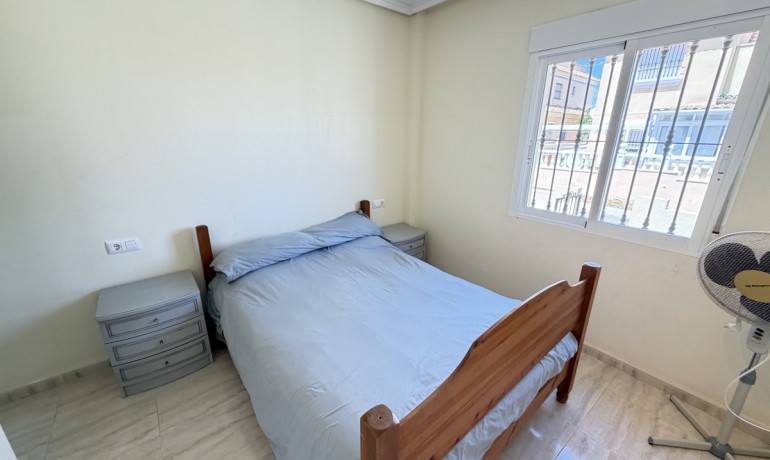 Revente - Appartement / Flat -
Orihuela Costa - Los Dolses