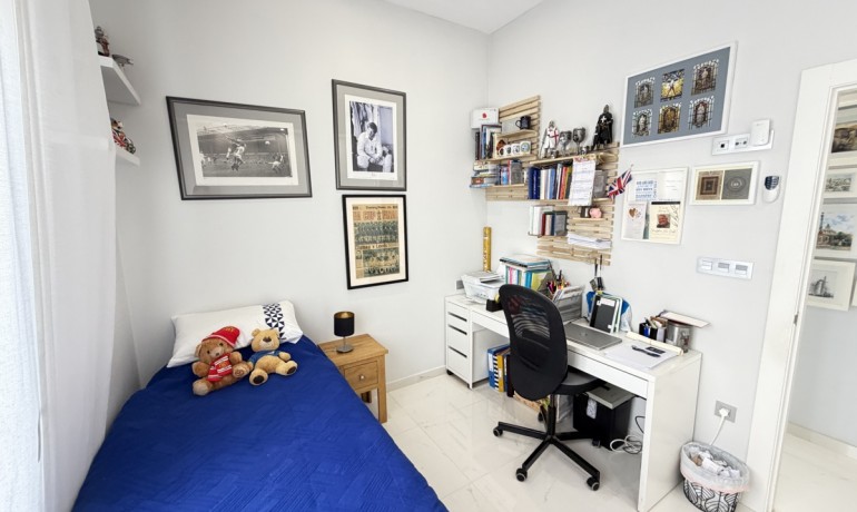 Venta - Villa -
Orihuela Costa - Villamartin
