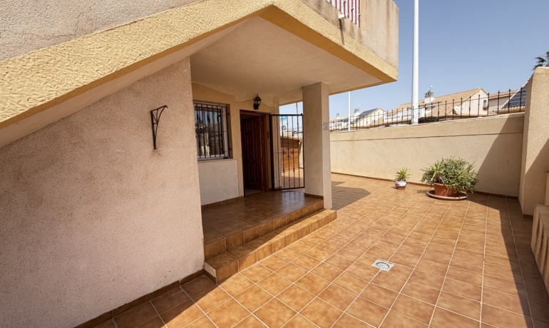 Revente - Appartement / Flat -
Orihuela Costa - La Zenia