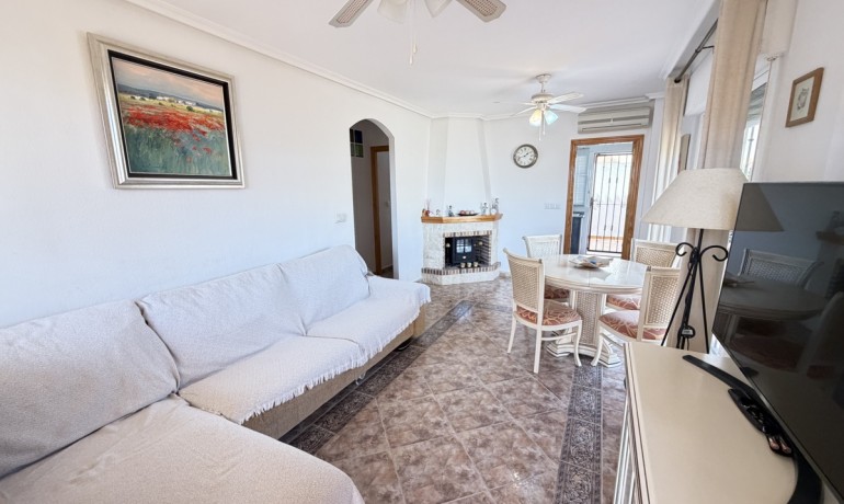 Revente - Appartement / Flat -
Orihuela Costa - La Zenia