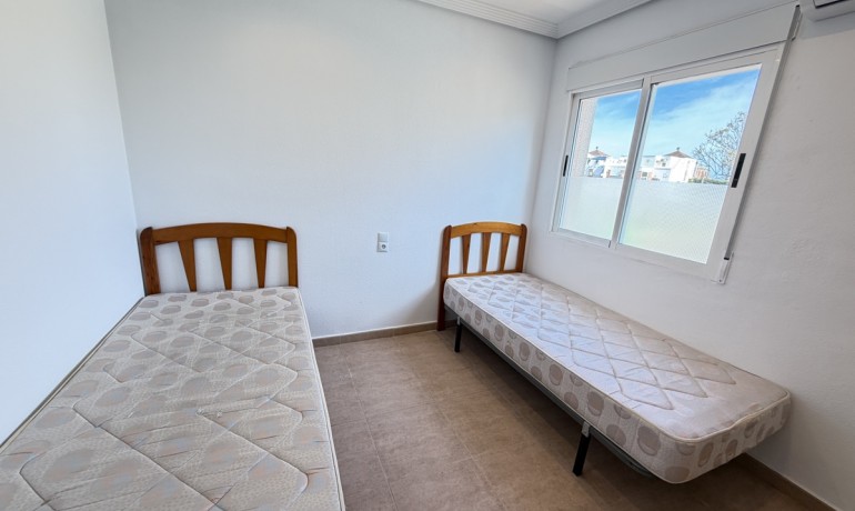 Revente - Maison -
Orihuela Costa - Los Altos