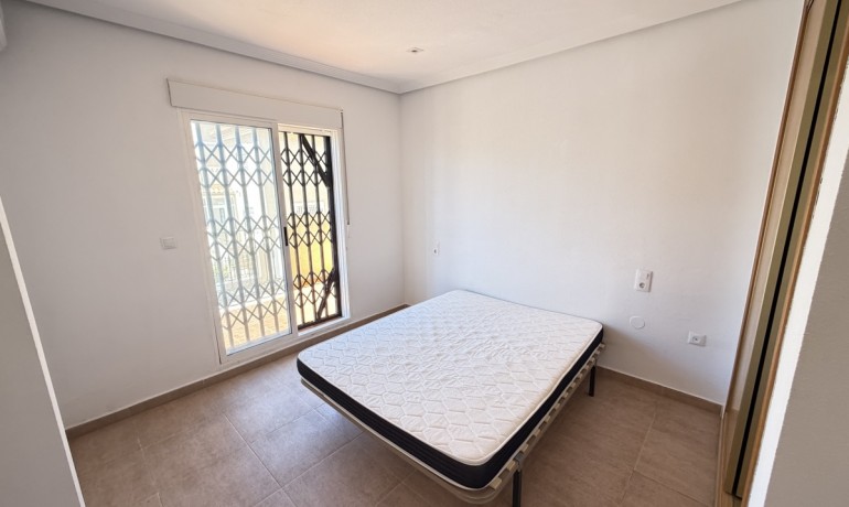 Revente - Maison -
Orihuela Costa - Los Altos