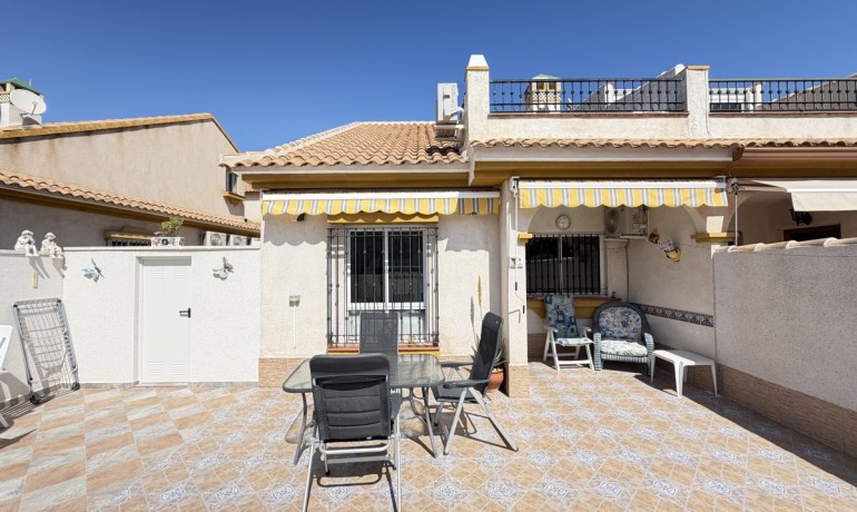 Revente - Appartement / Flat -
Orihuela Costa - La Zenia
