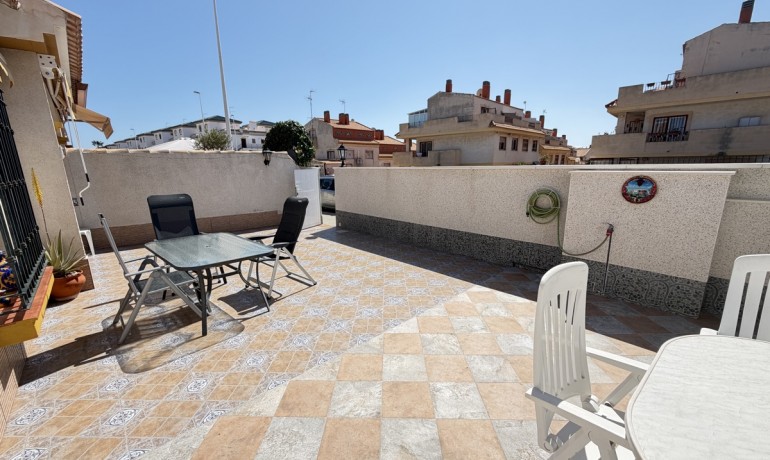 Revente - Appartement / Flat -
Orihuela Costa - La Zenia