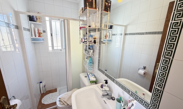 Revente - Appartement / Flat -
Orihuela Costa - La Zenia