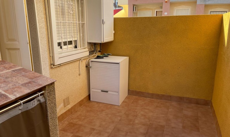 Revente - Maison -
Orihuela Costa - Villamartin