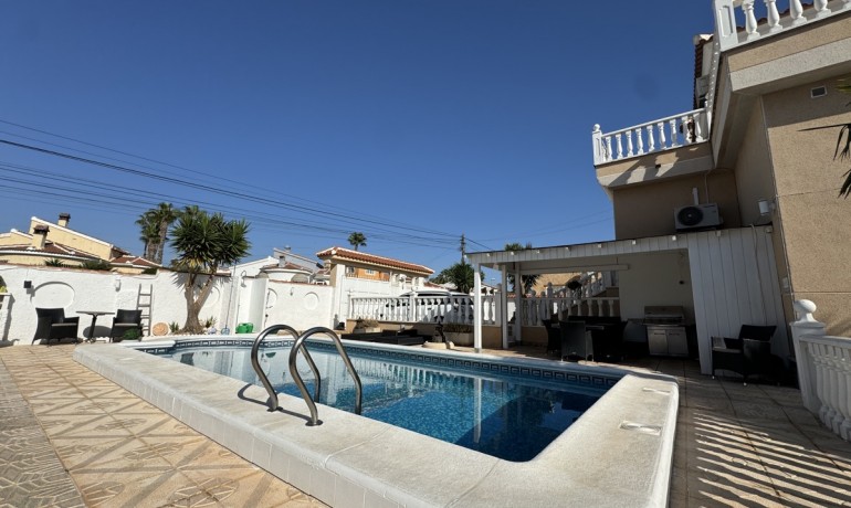 Revente - Villa -
Ciudad Quesada - Ciudad Quesada - Town