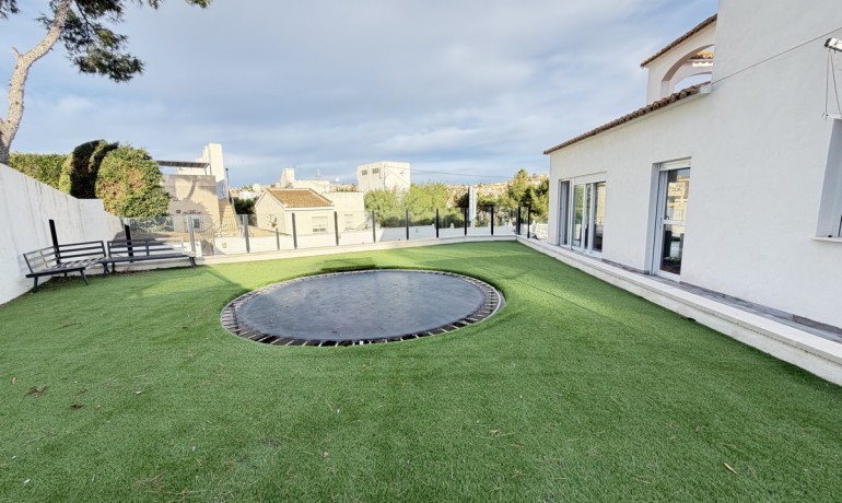 Revente - Villa -
Orihuela Costa - Villamartin