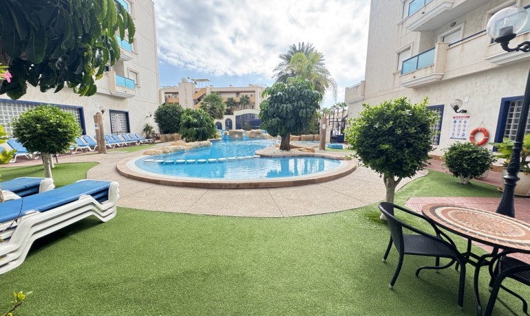 Revente - Appartement / Flat -
Orihuela Costa - Cabo Roig