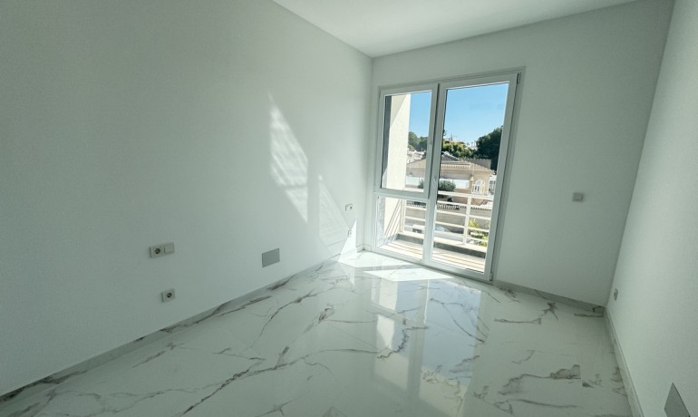 Revente - Villa -
Torrevieja - Los Balcones