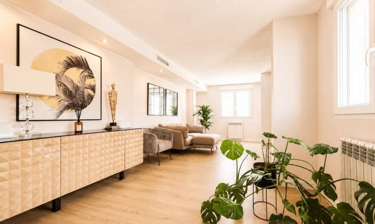 Herverkoop - Villa -
Dehesa de campoamor - Campoamor