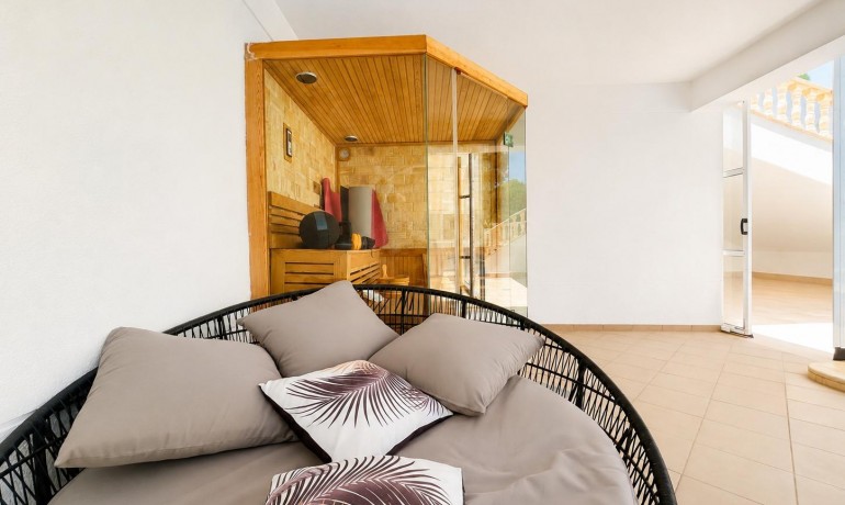 Herverkoop - Villa -
Dehesa de campoamor - Campoamor