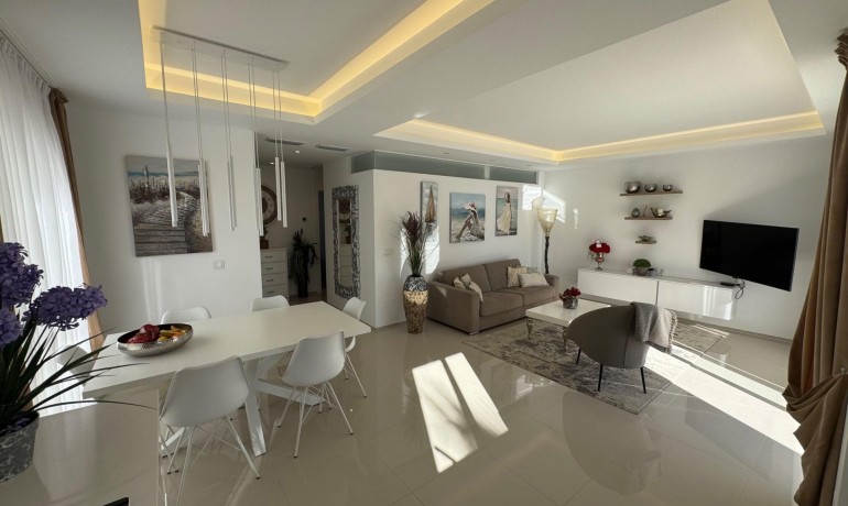 Herverkoop - Appartement / Flat -
Rojales - Cuidad Quesada