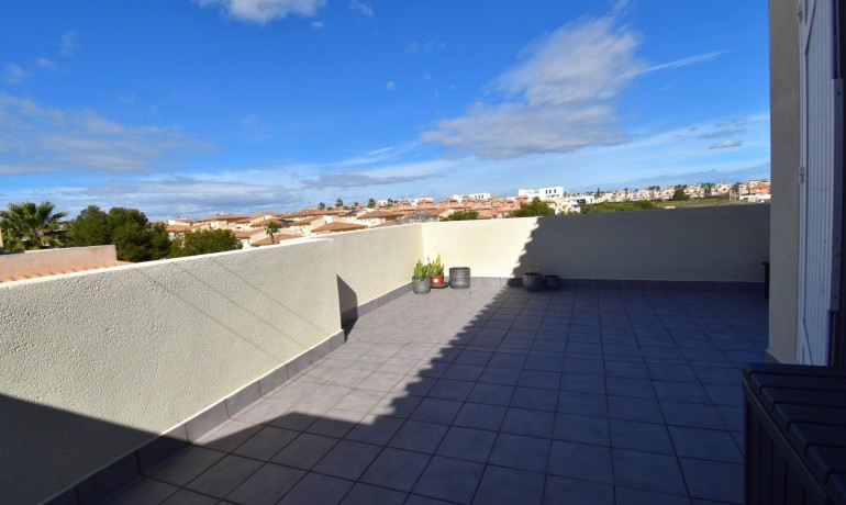 Sale - House -
Orihuela Costa - Playa Flamenca