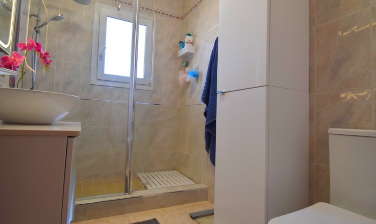 Sale - House -
Orihuela Costa - Playa Flamenca