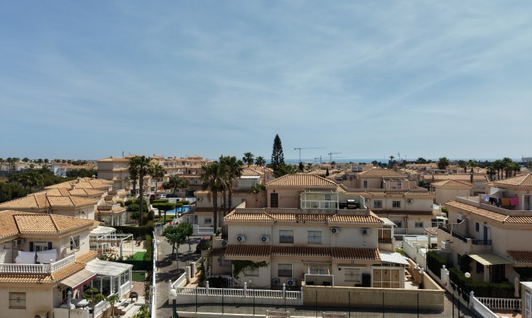 Sale - House -
Orihuela Costa - Playa Flamenca
